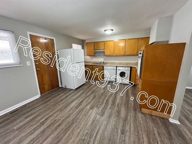 Photo - 3 Bed 1 Bath Home