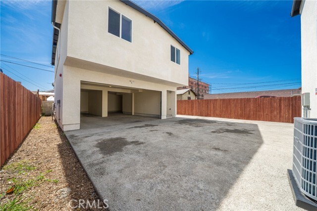 238 W 84th St