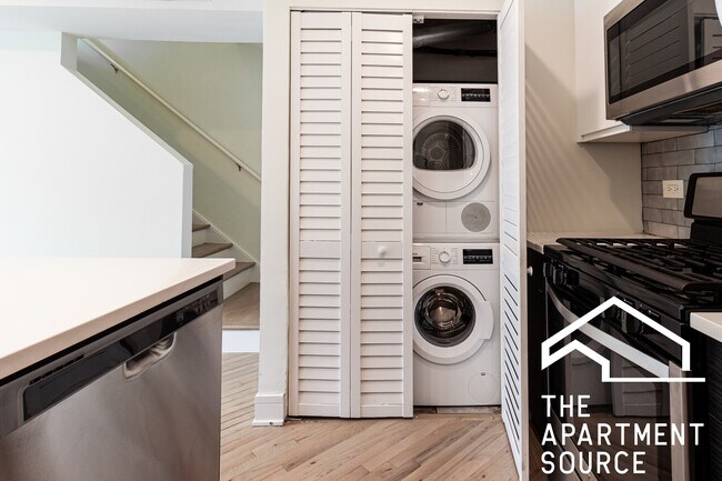 Photo - 939 W Grace St Unit 101