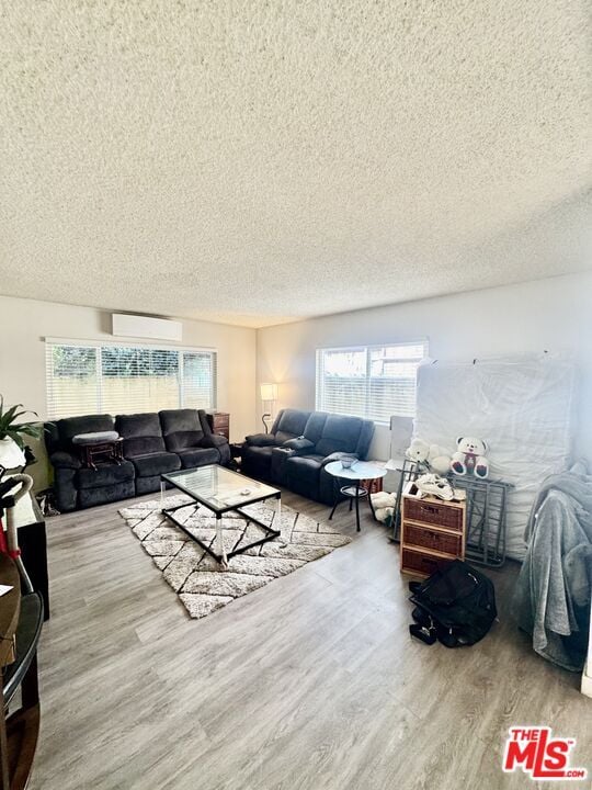 Photo - 755 W 30th St Unit 7