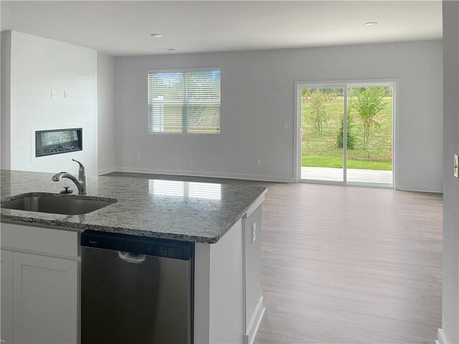 Photo - 47 Founders Dr