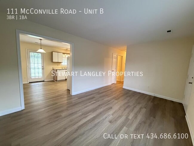 Building Photo - 111 McConville Rd Unit B
