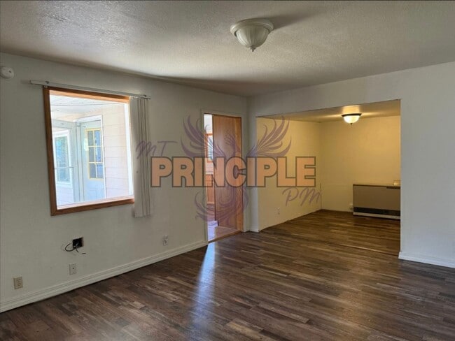 Photo - 40 Blue Wing St Unidad B