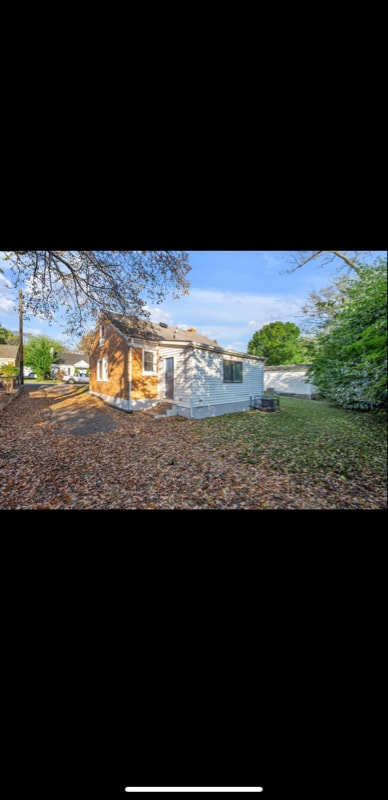 Photo - 1104 Liggett St