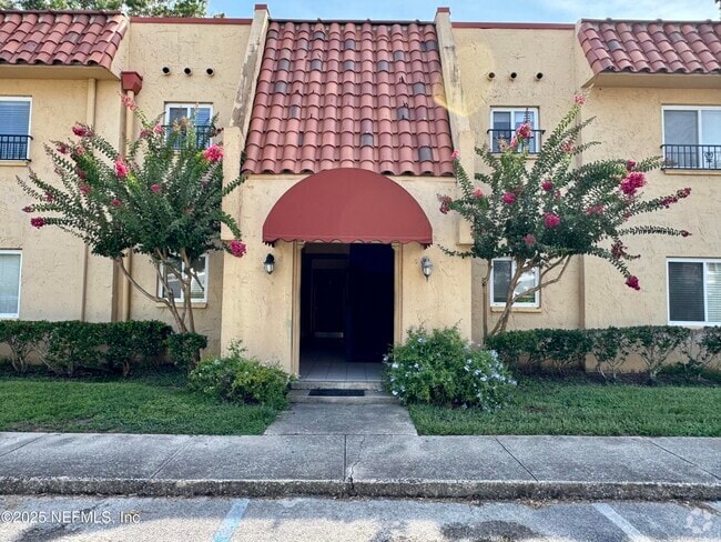 Building Photo - 6526 La Mirada Dr E Unit 6 Rental