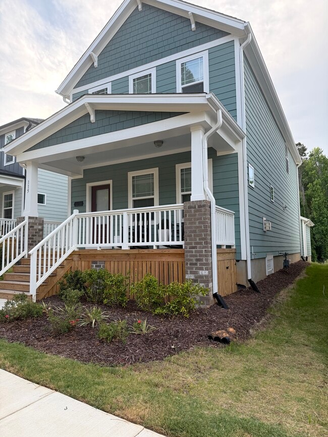 Photo - 115 Weavers Grove Dr