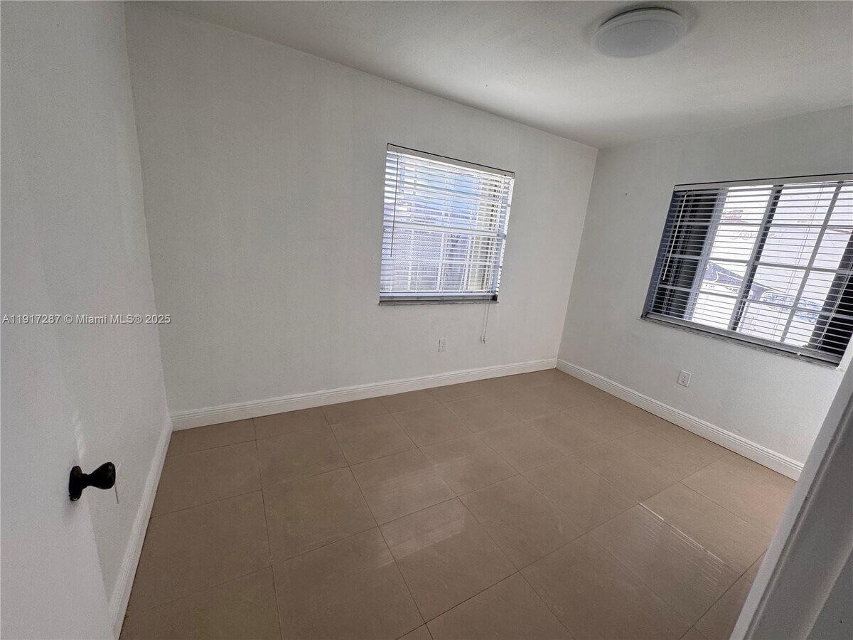 Photo - 4030 SW 116th Ave