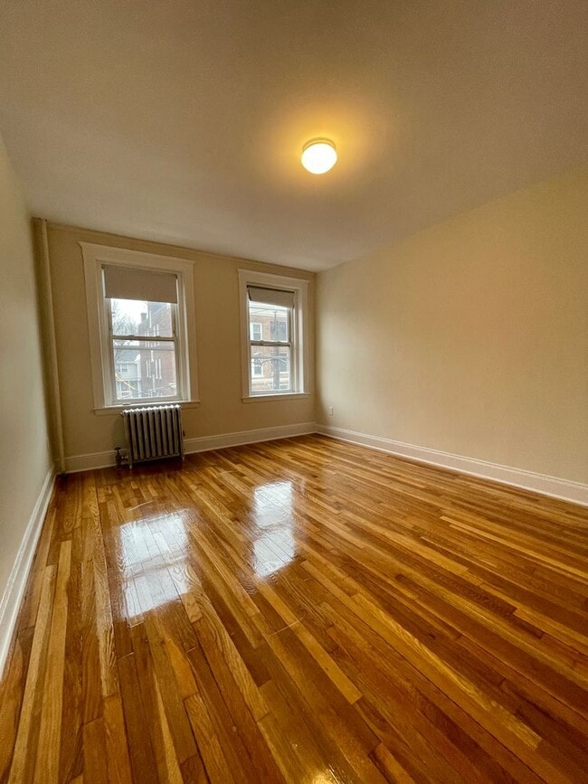 Photo - NO BROKER FEE! BRIGHTON 2 BED ALONG GREEN LINE WITH DISHWASHER, HT HW INCLUDED