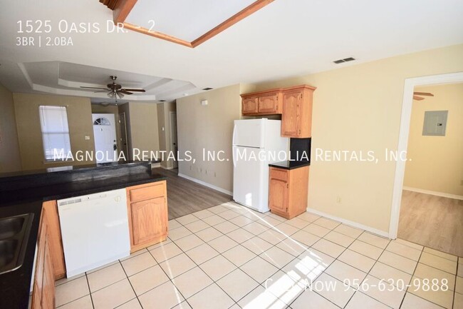 Photo - 1525 Oasis Dr Unit 2