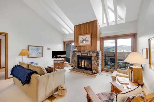 Photo - WINTER RENTAL-Buffalo Village-2 Bedroom Plus Loft with Amazing Views