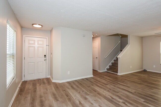 Photo - 239 Silver Spring St