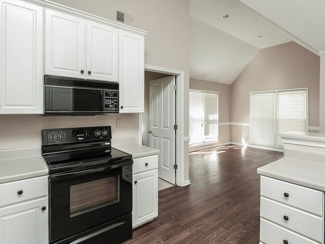 Photo - 2717 Twisted Oak Cove N