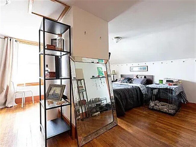 Photo - 17 Montgomery St Unit 2