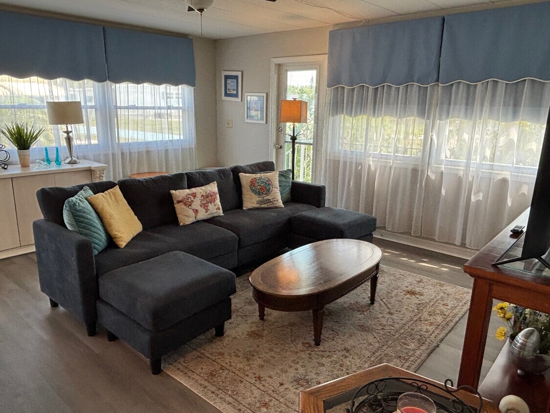 Photo - 3126 Joline Dr (Sarasota, FL)