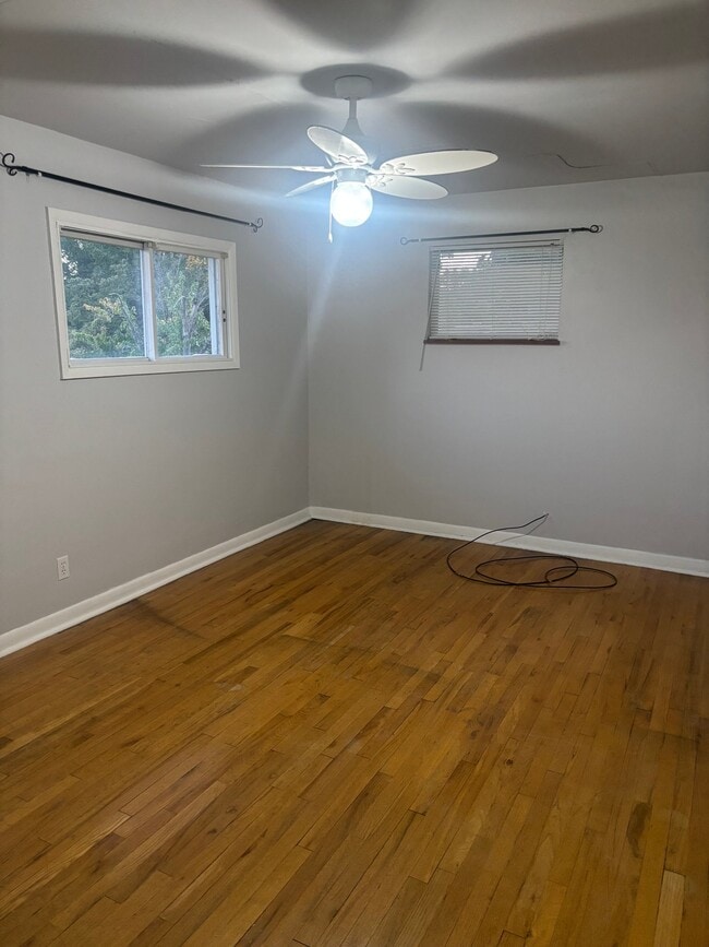 4 Greenwell Ct