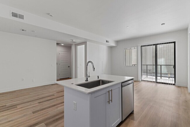 Photo - 7300 E Earll Dr Unit 1018