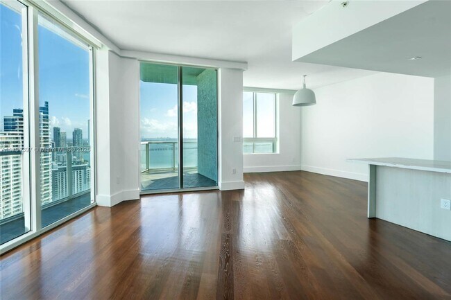Photo - 1900 N Bayshore Dr Condo Unit 4412