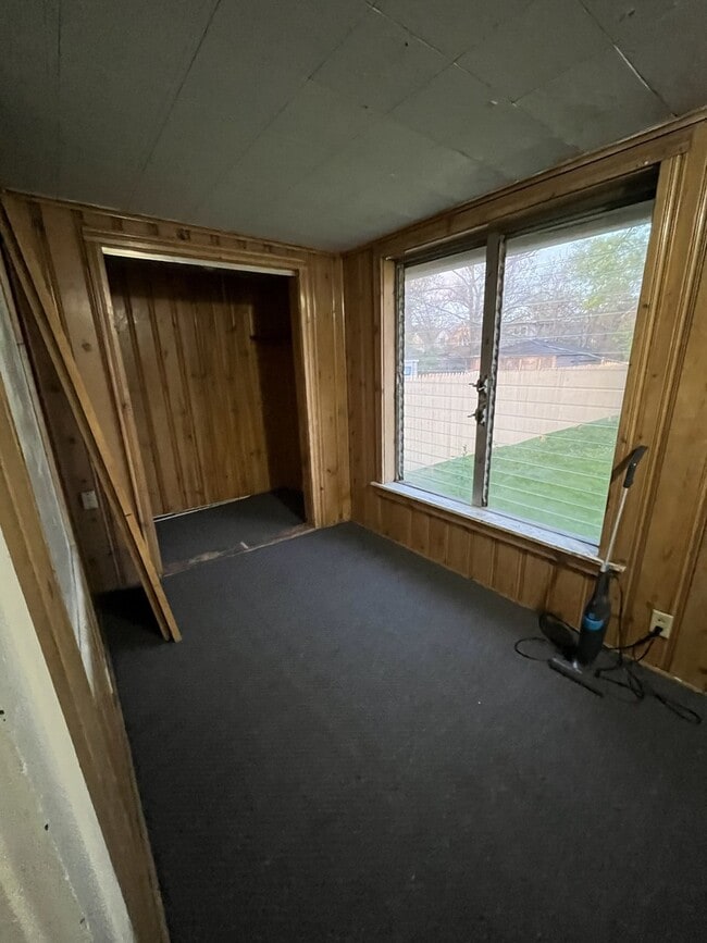 Photo - 13841 Forest Ave