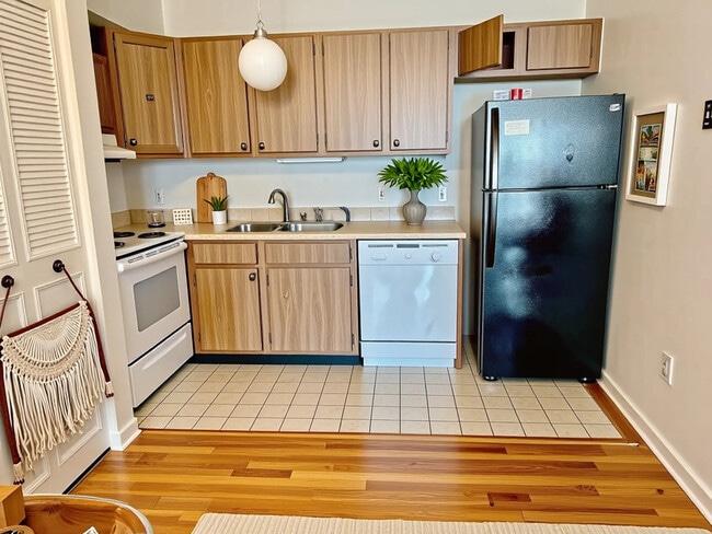 Photo - 95 Sutherland Rd Unit 4C