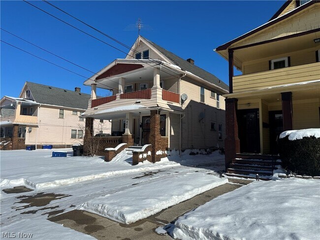 Photo - 485 E 149th St