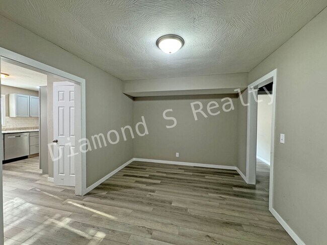 Photo - Updated and Located near Mercy Hospital!  ...