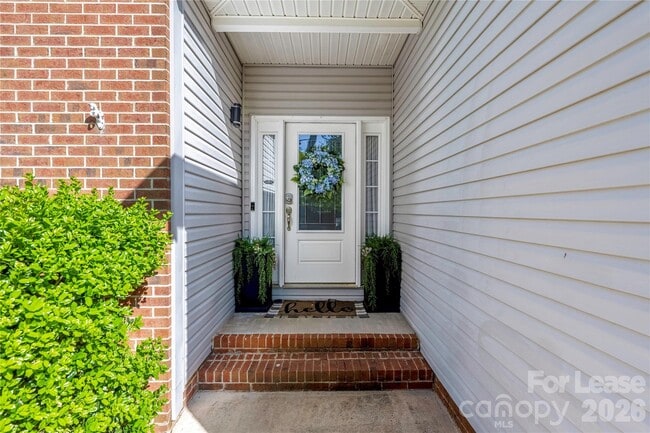 Photo - 150 State Park Rd