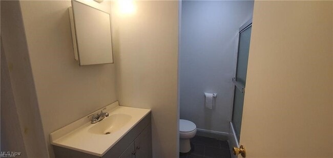 Photo - 1493 Hobart Ave Apartamento Unidad B