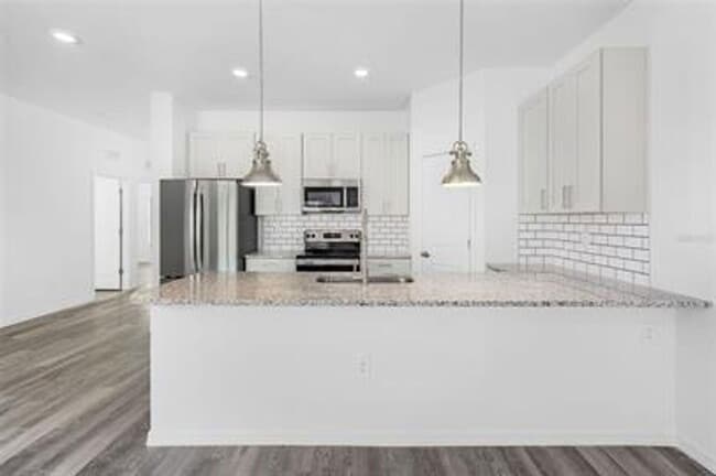 Photo - 2122 Armour Rd Unit 2122