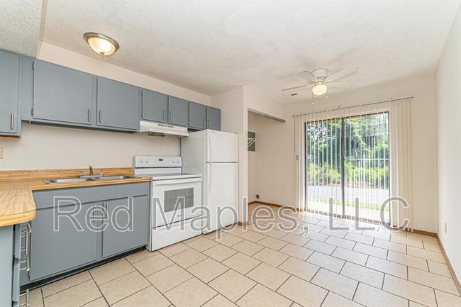 Photo - 1528 James Patrick Ln Unidad 1543-F