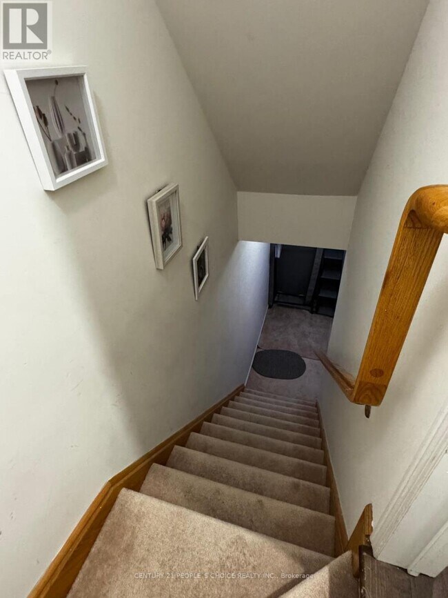 Photo - 409 Aspendale Cres