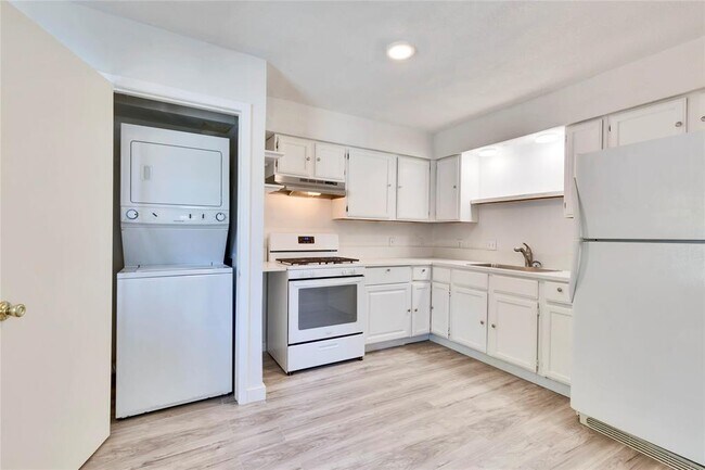 Photo - 3462 Willowrun Dr