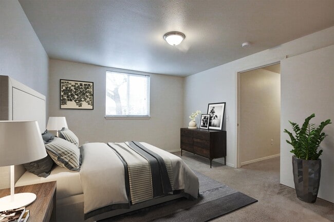 Building Photo - 630 SW 150th Ave Unit #:312 Rental