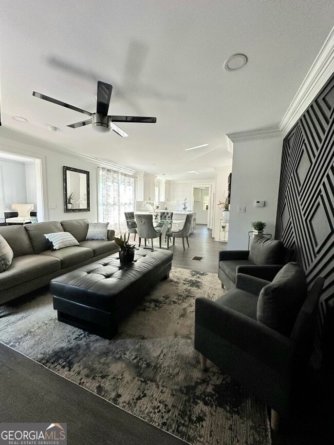 Photo - 1914 Montrose Dr