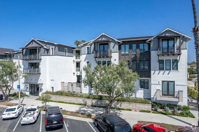 Photo - Carlyle Carlsbad Village