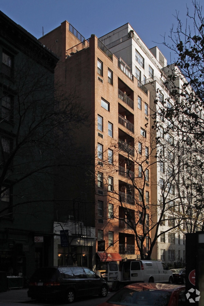 203-205 E 74th Street Apartments