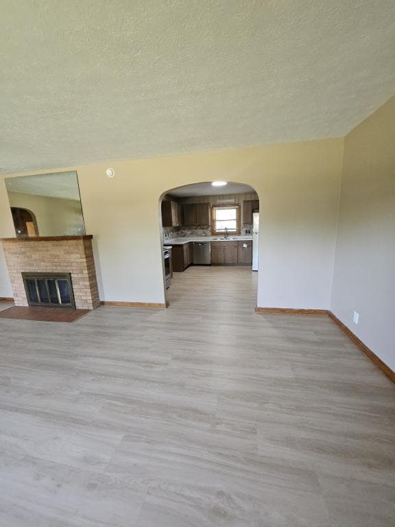 Photo - 212 Maevi Dr