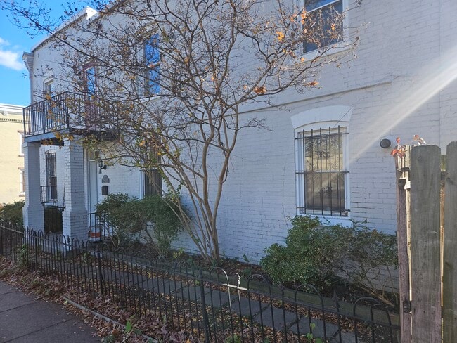 Photo - 1248 Florida Ave NW