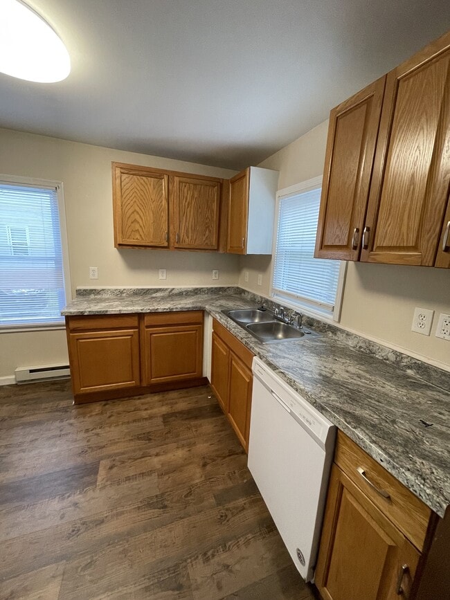 Photo - 538 E Lincoln Ave