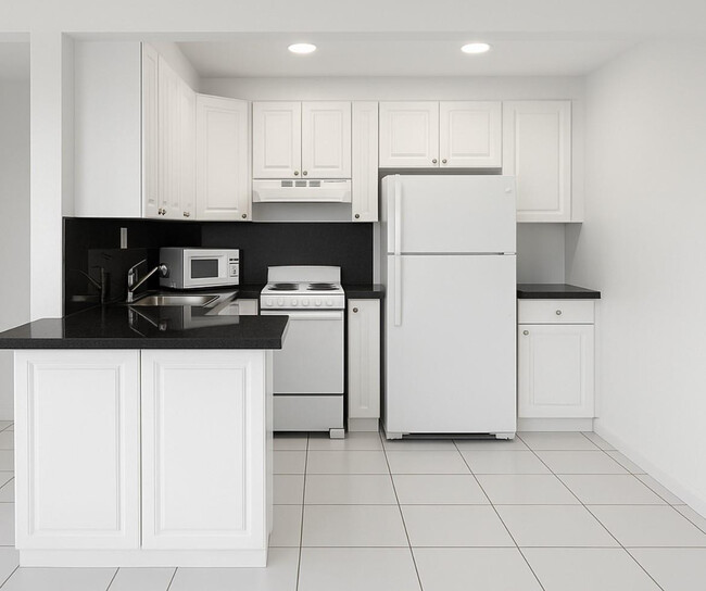 Building Photo - 17350 NW 68th Ave Unit 300-118A