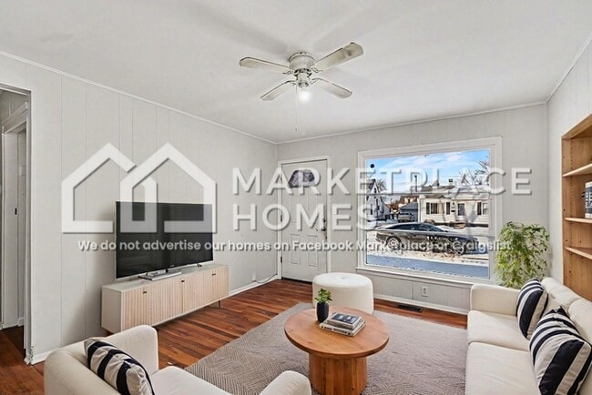 Photo - 13050 Couwlier Ave