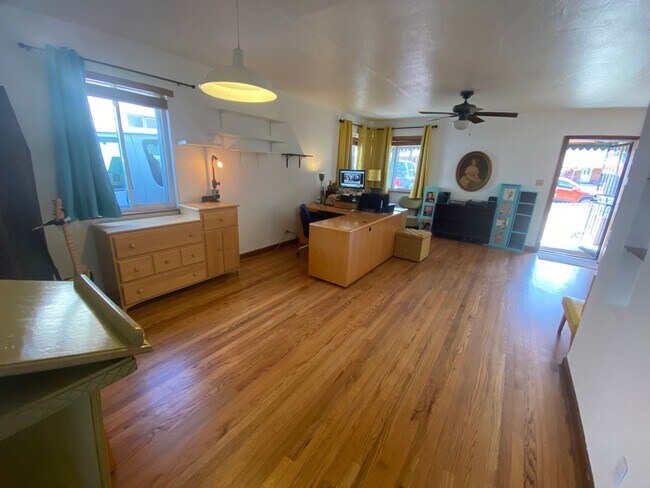 Photo - Awesome 2 bedroom Bungalow in Cory-Merill Neighborhood