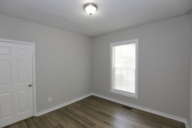 Photo - Charming 2BR/1BA Single Family Home in Gad...