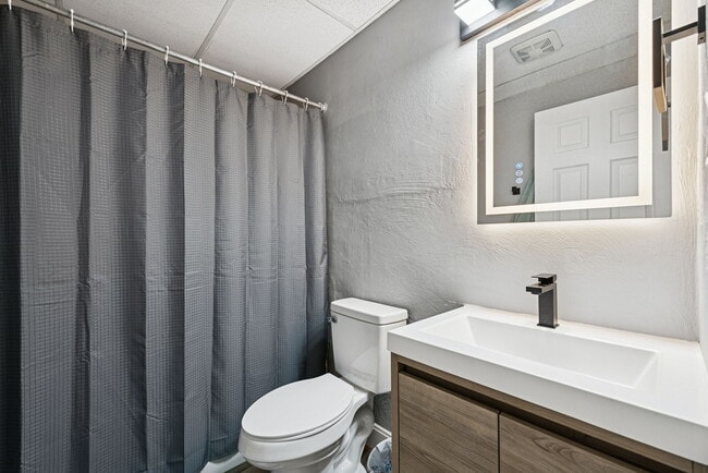 Photo - Brentwood Apartments