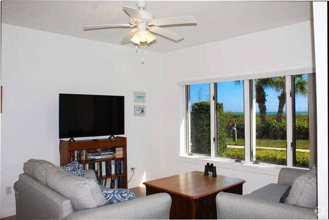 Building Photo - Oceanfront Paradise in South Beach, Vero B... Unit 104 Rental