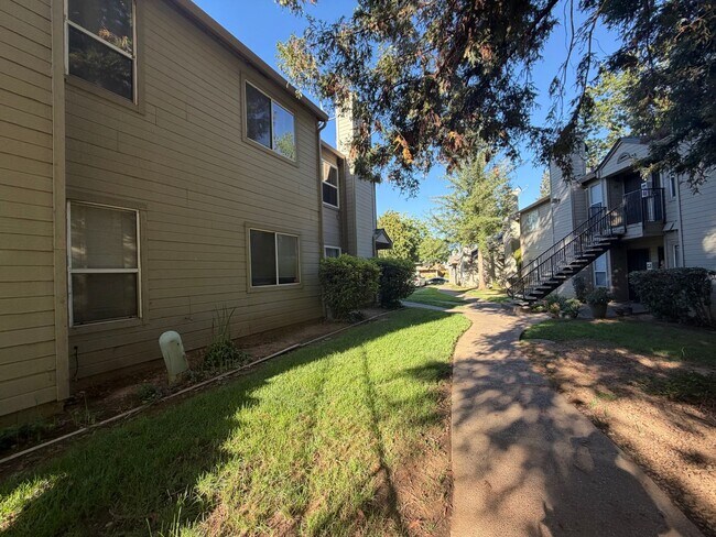 Photo - 9151 Newhall Dr