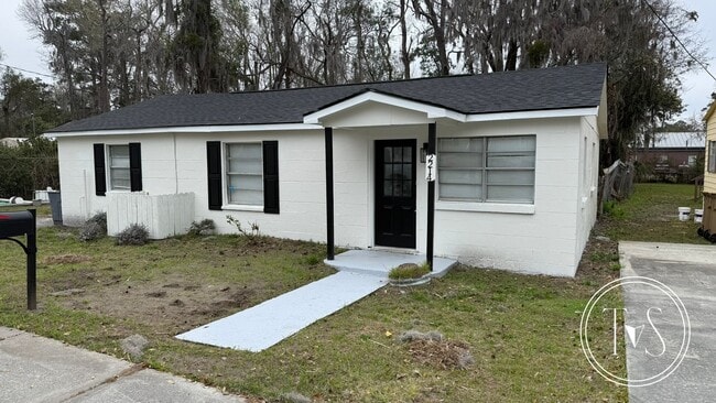 Photo - 2214 Shell Rd