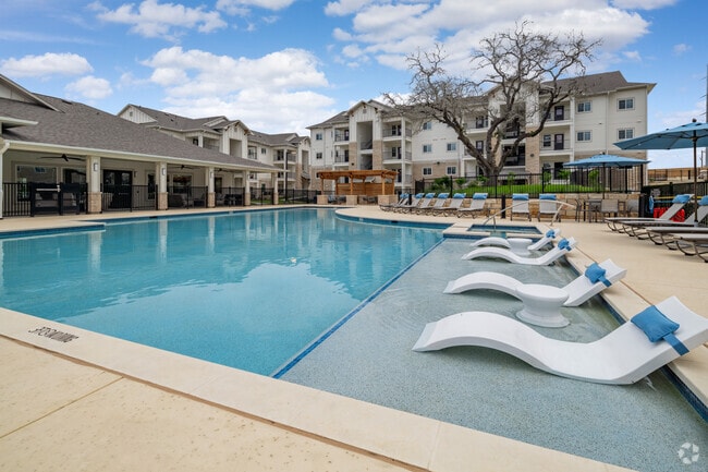 Pool - THE RESIDENCES AT LANDON RIDGE