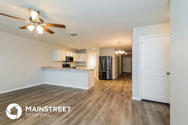Photo - 231 Begonia Ln