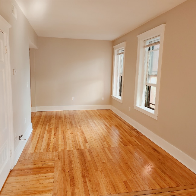 Photo - 46 Irving St Unidad 4