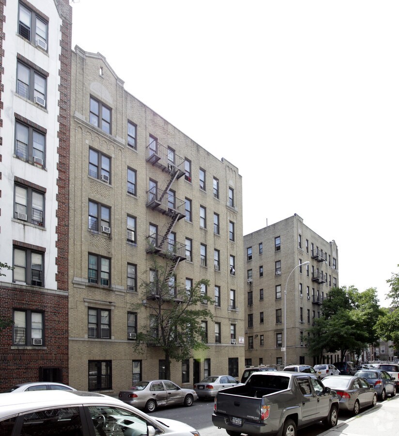 3182 - 3190 Rochambeau Ave - 3182-3190 Rochambeau Ave Apartments